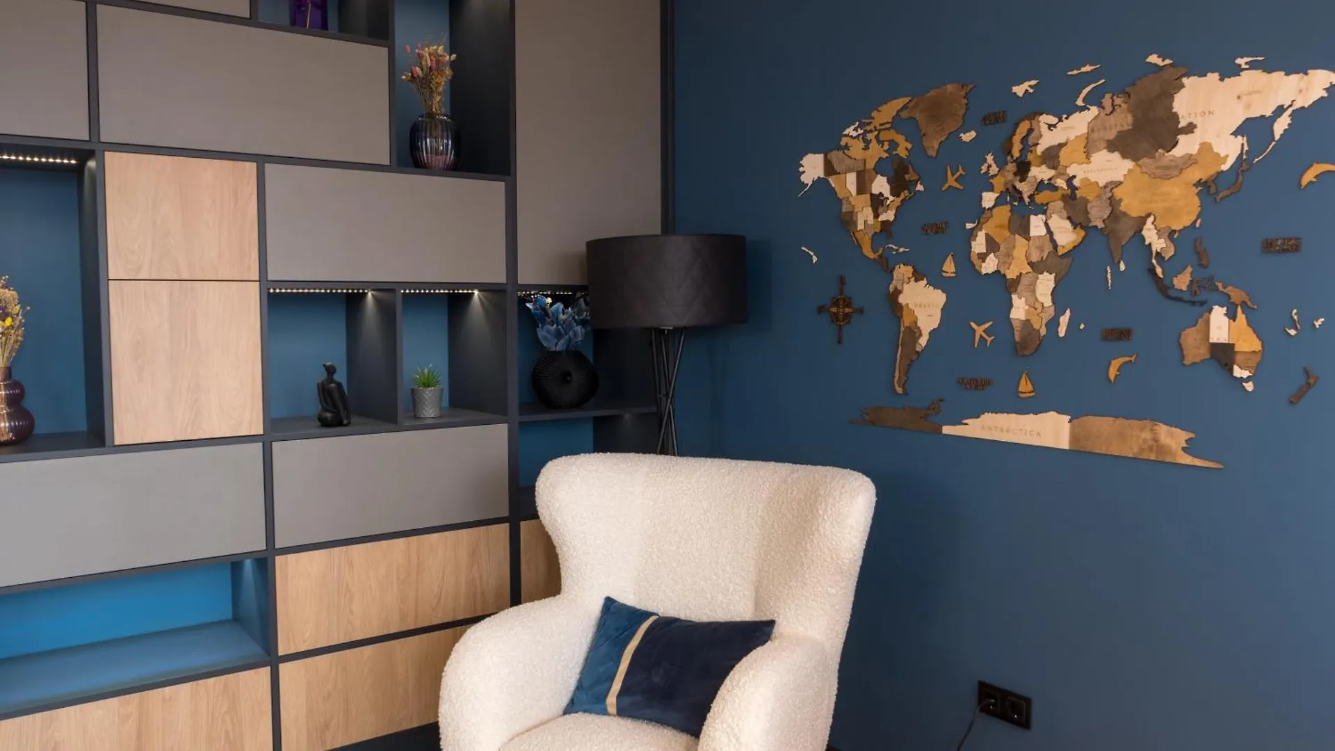 Blue Iris, 2Br, Workspace, Jacuzzi And Stunning Views Sofía 0*,