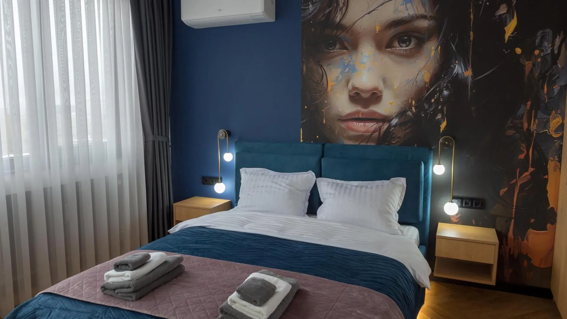 Blue Iris, 2Br, Workspace, Jacuzzi And Stunning Views Sofia 0*,  Bulgarije