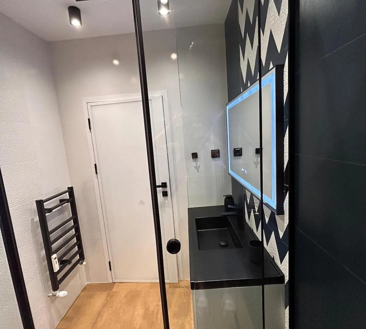 Blue Iris, 2Br, Workspace, Jacuzzi And Stunning Views Sofia